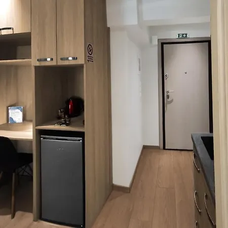 56 -the Literal Center Of The Apartment Thessaloniki